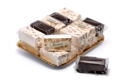 Vassoio di torrone assortito alle mandorle